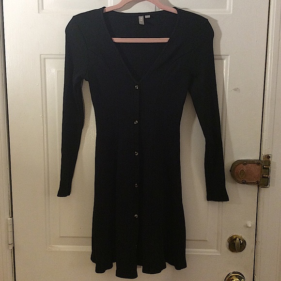 ASOS Long Sleeved Black Dress - Picture 2 of 5